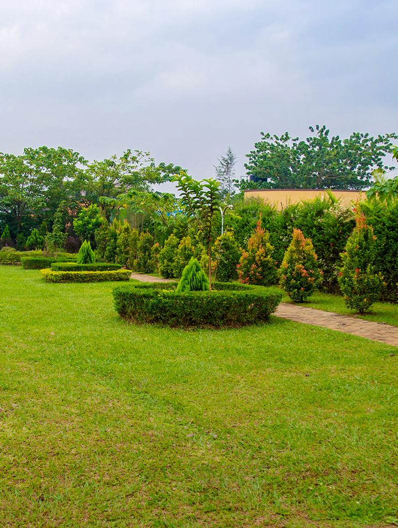 akamwesi gardens